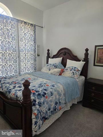 118 BRIDGE BLVD, Mount Holly, NJ 08060