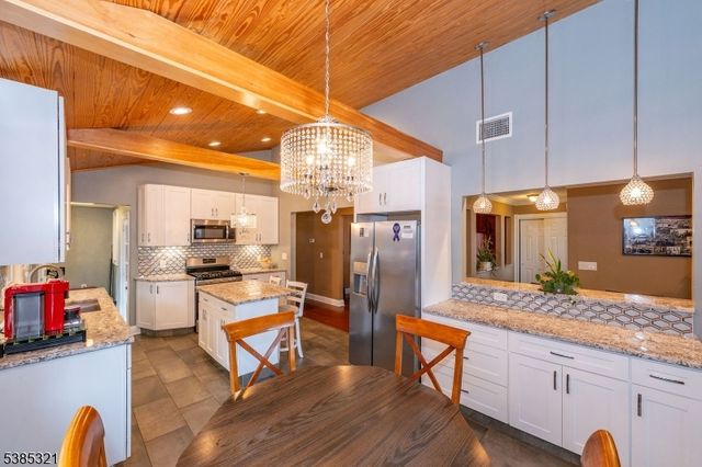 89 Chatham Ave, Paterson City, NJ 07502