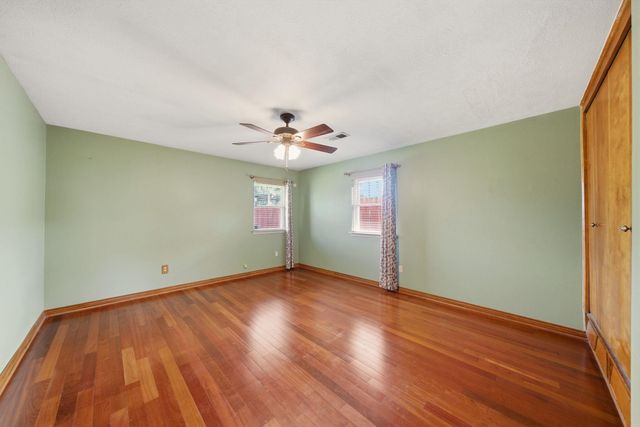 5506 Cheshire Lane, Houston, TX 77092