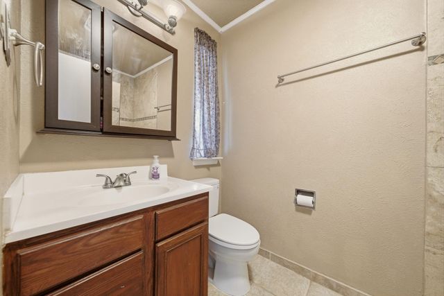 5506 Cheshire Lane, Houston, TX 77092
