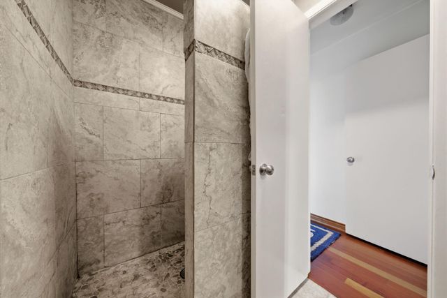 5506 Cheshire Lane, Houston, TX 77092