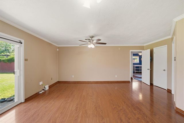 5506 Cheshire Lane, Houston, TX 77092