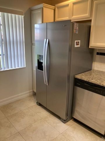 116 Lake Barbara Drive, West Palm Beach, FL 33411