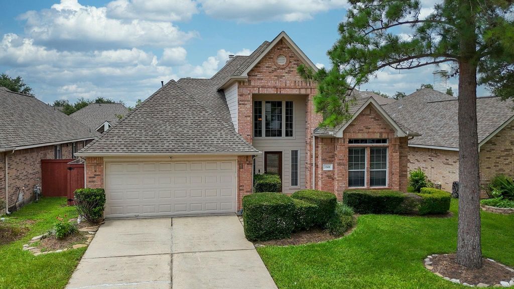 12610 Summerwood Glen, Houston, TX 77041