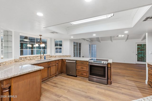 1806 S LOS ALAMOS --, Mesa, AZ 85204