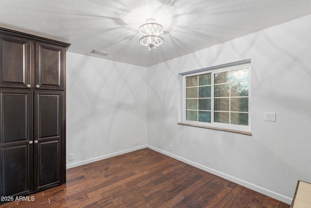 1806 S LOS ALAMOS --, Mesa, AZ 85204