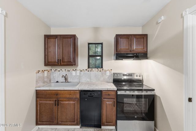 1806 S LOS ALAMOS --, Mesa, AZ 85204