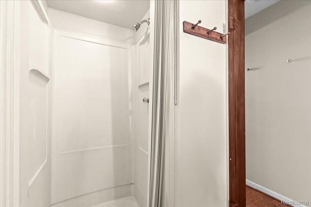 60023 Trailwood Street, Washington Township, MI 48094