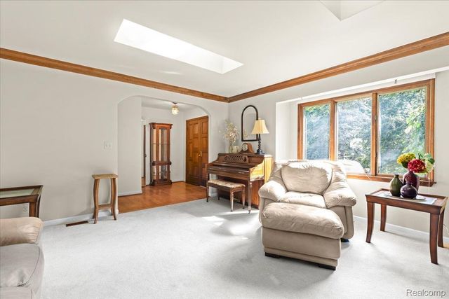 60023 Trailwood Street, Washington Township, MI 48094