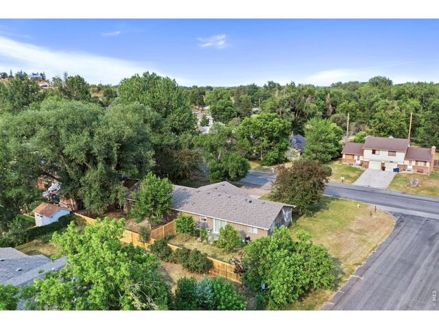 3401 McConnell Dr, Laporte, CO 80535