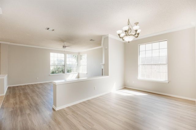 1506 Freestone DR, Pflugerville, TX 78660