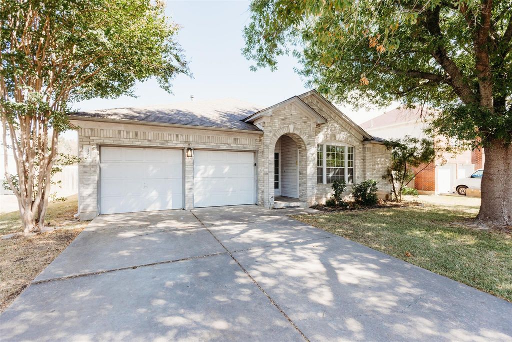 1506 Freestone DR, Pflugerville, TX 78660