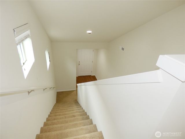 2720 13th Avenue NW, Puyallup, WA 98371