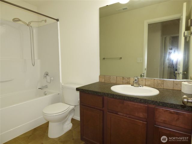 2720 13th Avenue NW, Puyallup, WA 98371