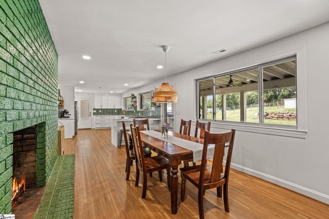 9401 Old White Horse Road, Greenville, SC 29617
