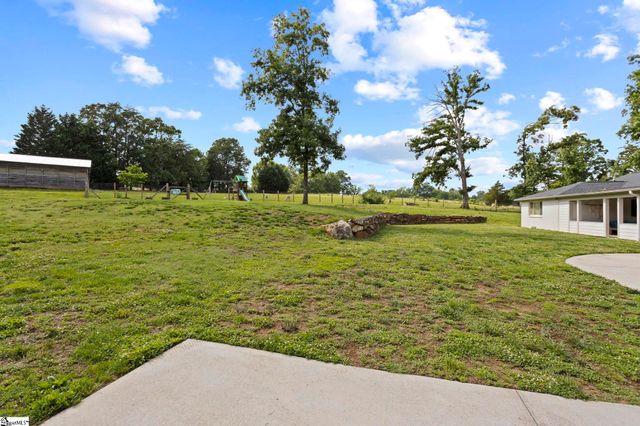 9401 Old White Horse Road, Greenville, SC 29617