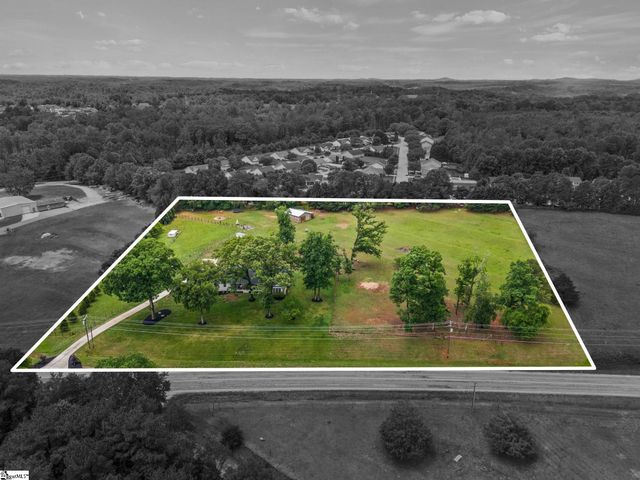 9401 Old White Horse Road, Greenville, SC 29617