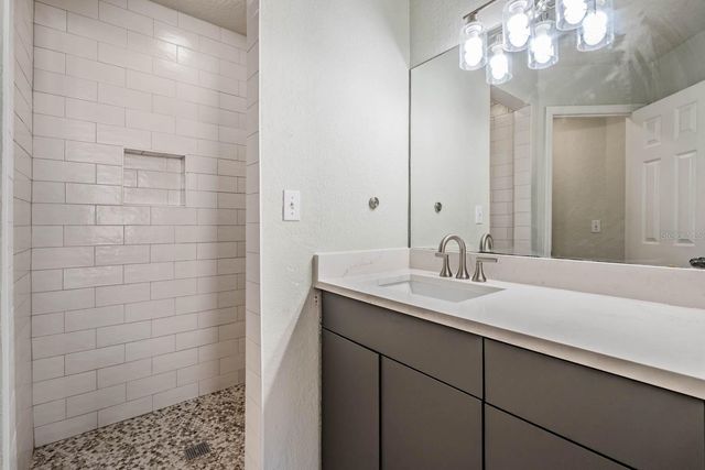 16309 WORCHESTER PALMS COURT, Tampa, FL 33647