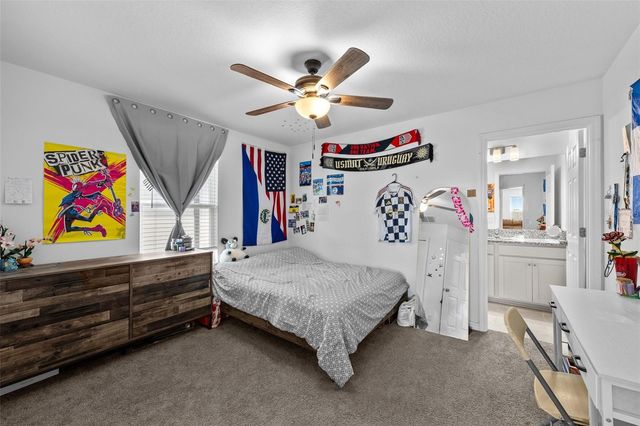 31823 SAPNA CHIME DRIVE, Wesley Chapel, FL 33545