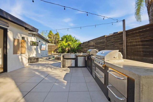 965 Home Ave, Carlsbad, CA 92008