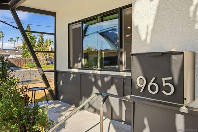 965 Home Ave, Carlsbad, CA 92008