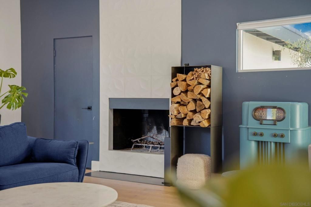 Image 30 of property listing at 965 Home Ave, Carlsbad, CA 92008