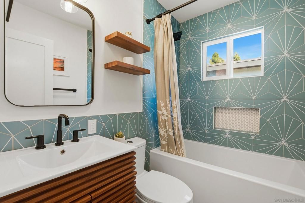 Image 57 of property listing at 965 Home Ave, Carlsbad, CA 92008