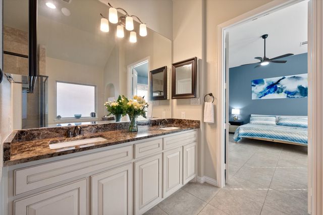 1003 Lone Ivory Trail, Arlington, TX 76005