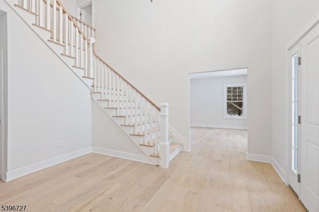 22 Furnace Rd, Chester Twp., NJ 07930