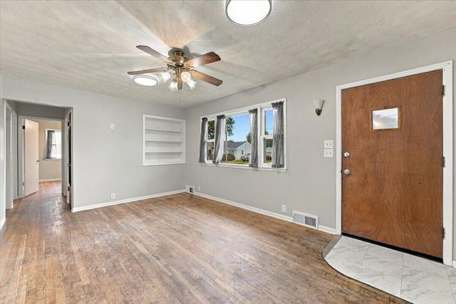 925 SPRUCE Street, Council Bluffs, IA 51501