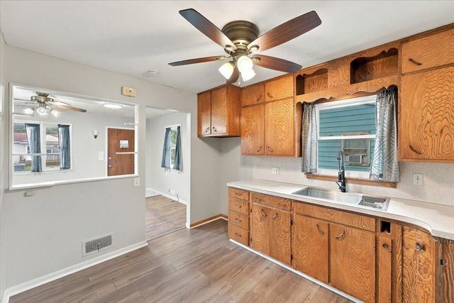 925 SPRUCE Street, Council Bluffs, IA 51501