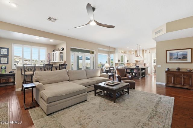 10857 E BUTHERUS Drive, Scottsdale, AZ 85255
