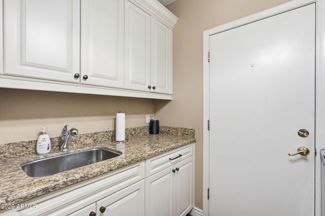 10857 E BUTHERUS Drive, Scottsdale, AZ 85255