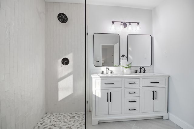 921 Hillsboro Drive, Charleston, SC 29407