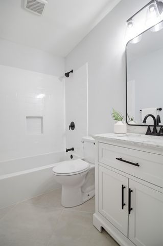 921 Hillsboro Drive, Charleston, SC 29407