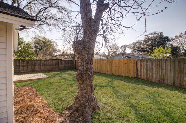 921 Hillsboro Drive, Charleston, SC 29407