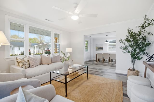 921 Hillsboro Drive, Charleston, SC 29407