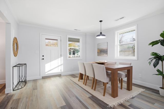 921 Hillsboro Drive, Charleston, SC 29407