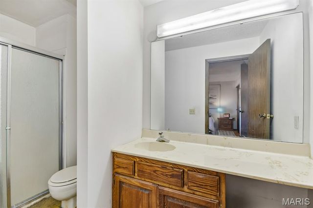 12123 Wesland Drive, Maryland Heights, MO 63043