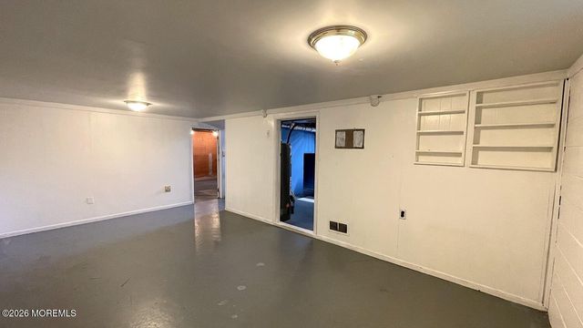 33 Bucknell Drive, Toms River, NJ 08757
