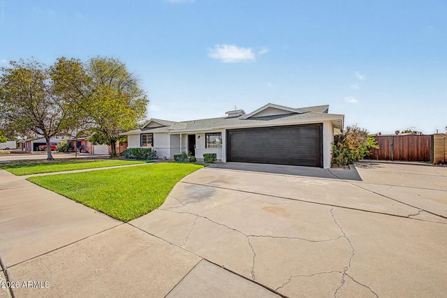 1326 S SPUR --, Mesa, AZ 85204