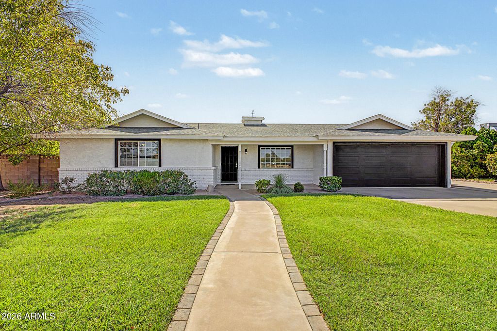 1326 S SPUR --, Mesa, AZ 85204