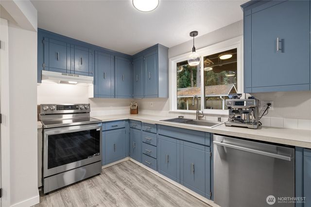 5502 82nd Street Court E, Puyallup, WA 98371