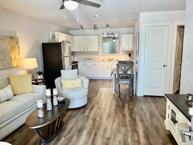 20235 Keith Harrow Boulevard 1608, Katy, TX 77449
