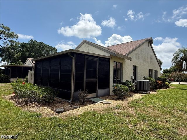 1707 Bent Tree CIR, Fort Myers, FL 33907