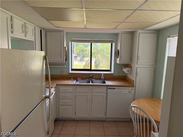 1707 Bent Tree CIR, Fort Myers, FL 33907