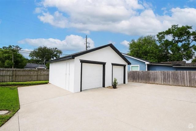 2202 ELIZABETH AVENUE B, Orlando, FL 32804