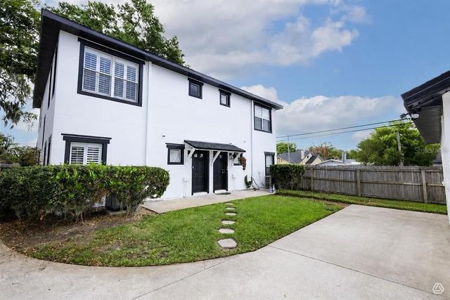 2202 ELIZABETH AVENUE B, Orlando, FL 32804