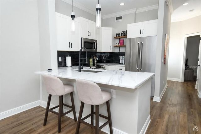 2202 ELIZABETH AVENUE B, Orlando, FL 32804