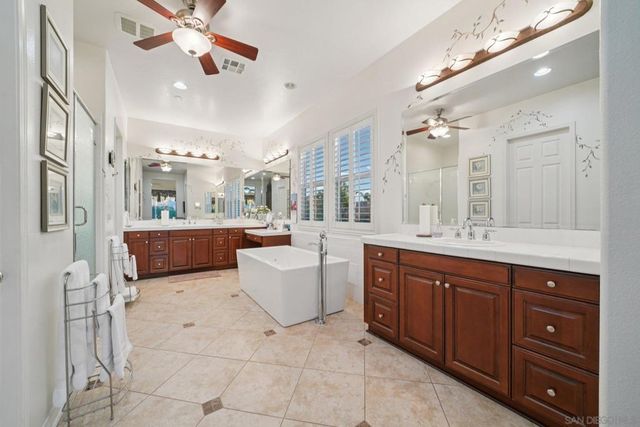 9471 Estrella Hills St, Riverside, CA 92508